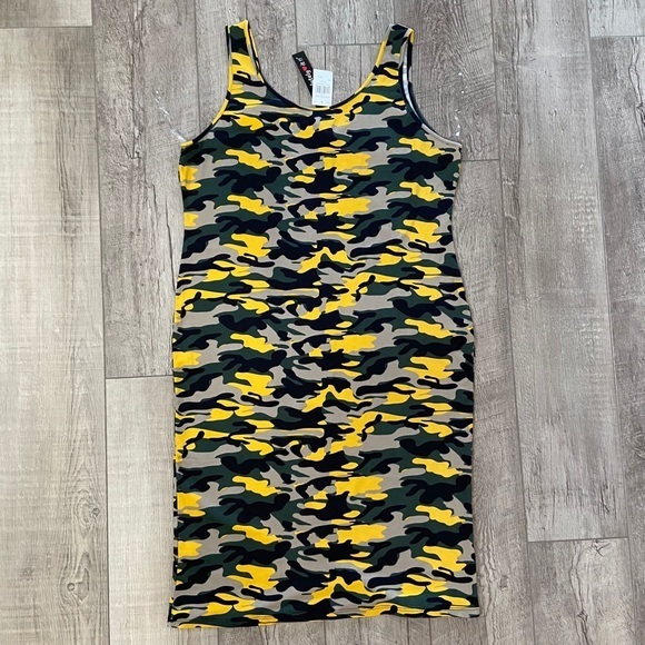 ABSOLUTELY LOVE IT 2XL Women’s Sleeveless  Camo Body Con Dress Green Yellow Gray - Picture 1 of 7